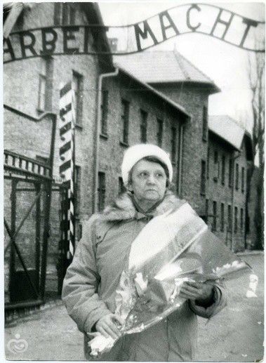 Книгомания. Мои рецензии. &amp;quot;Память ради будущего. Мемуары узницы Освенцима&amp;quot;.
