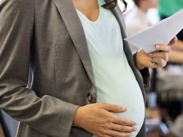 Как правильно выйти в отпуск по беременности и родам