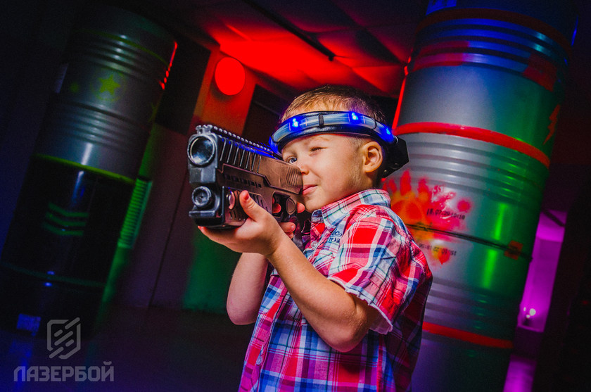 моему зайчику вчера исполнилось 4 года!)))