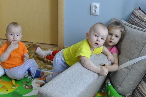 Двойняшкам 9,5 месяцев - фотопост