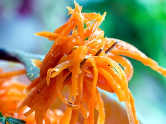 Как приготовить салат с корейской морковью