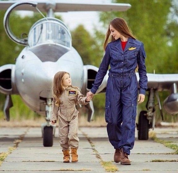 Фотосъёмка с вертолётом для всей семьи .